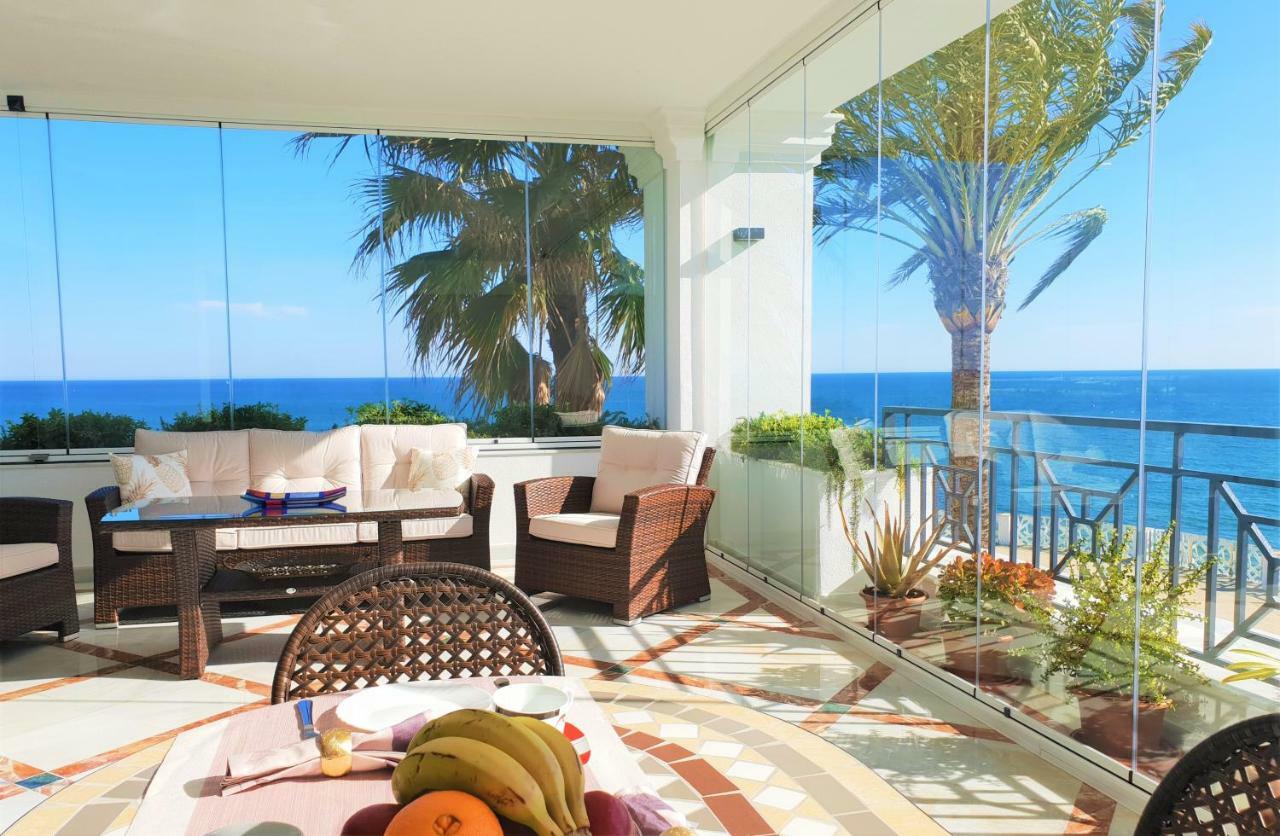 Luxury Apartment Frontal To The Sea In Estepona Doncella Beach Extérieur photo