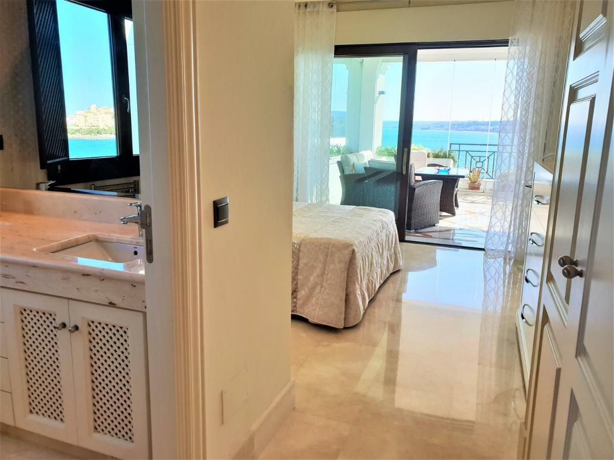 Luxury Apartment Frontal To The Sea In Estepona Doncella Beach Extérieur photo
