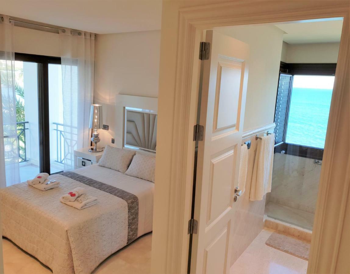 Luxury Apartment Frontal To The Sea In Estepona Doncella Beach Extérieur photo