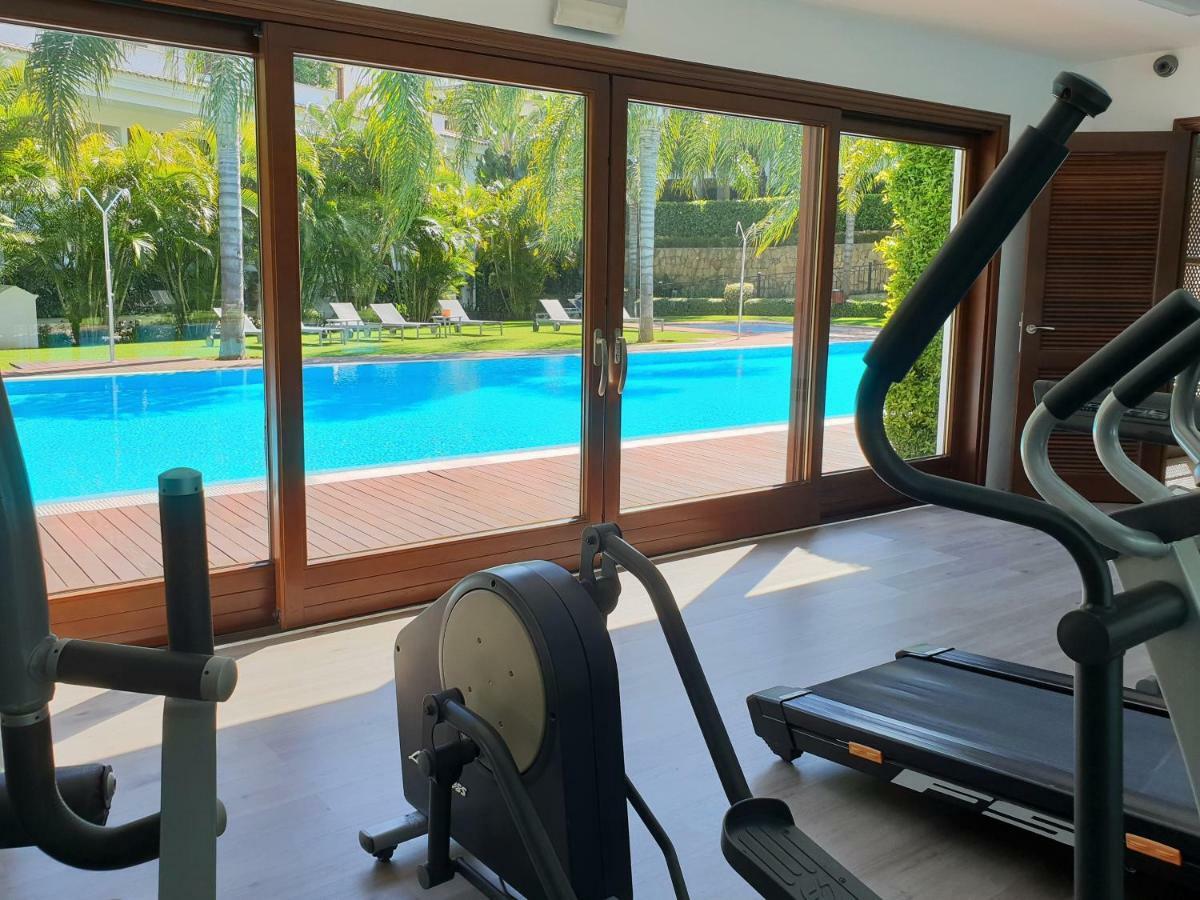 Luxury Apartment Frontal To The Sea In Estepona Doncella Beach Extérieur photo