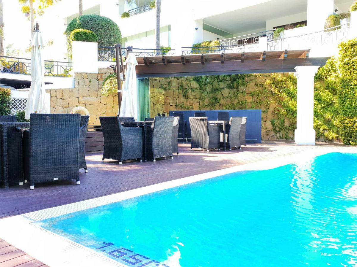 Luxury Apartment Frontal To The Sea In Estepona Doncella Beach Extérieur photo